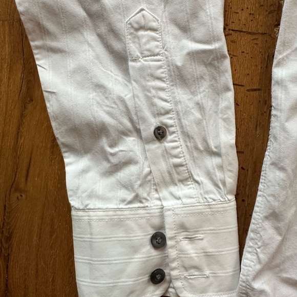 American Eagle Outfitters Premium Vintage Fit White Dress Shirt - Picture 5 of 11